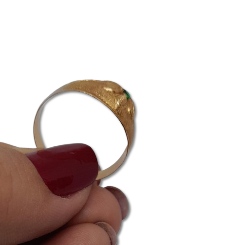 Anillo en Oro 18 Kilates con Diseño Frontal de Flor y Circon Verde AOPVERDE