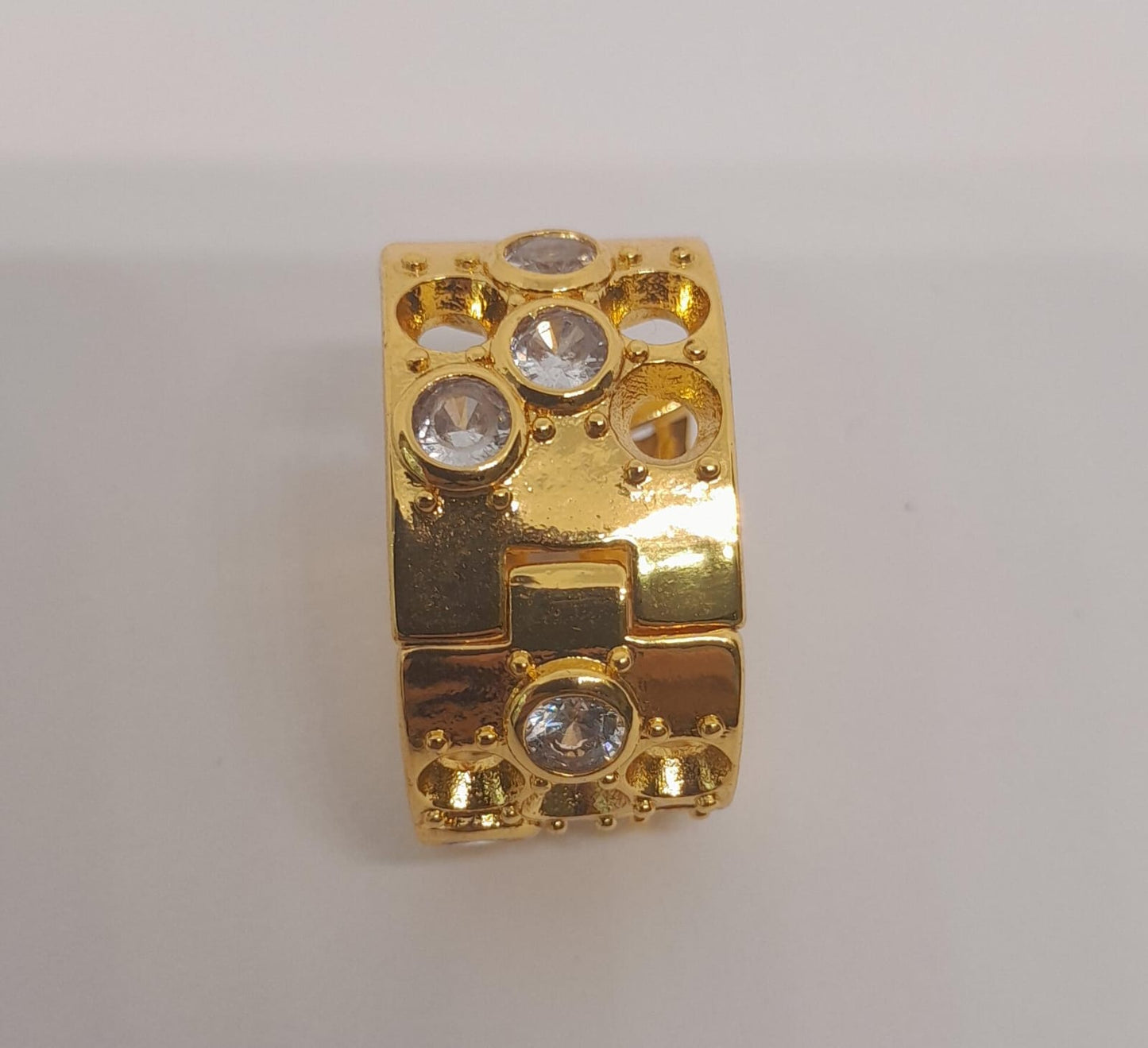 Arete de Fantasía Dorado con Piedras AFAP
