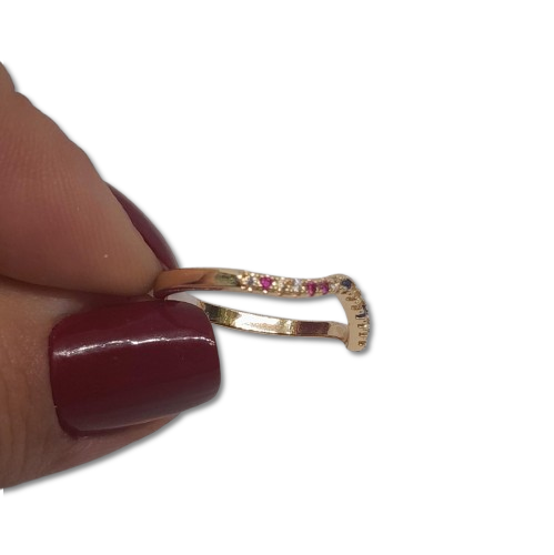 Anillo en Oro Laminado con Diseños Zig Zag y Microcircones AN-010