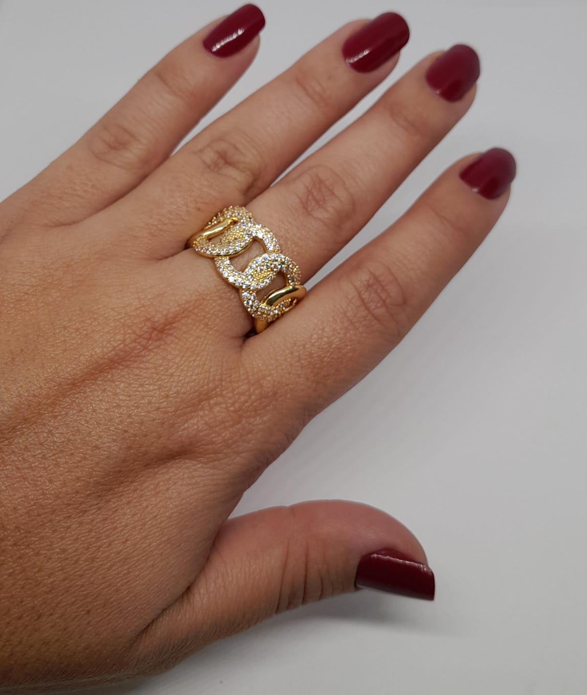 Anillo en Oro Laminado con Diseño de Cadena y Microcircones ANBJ208