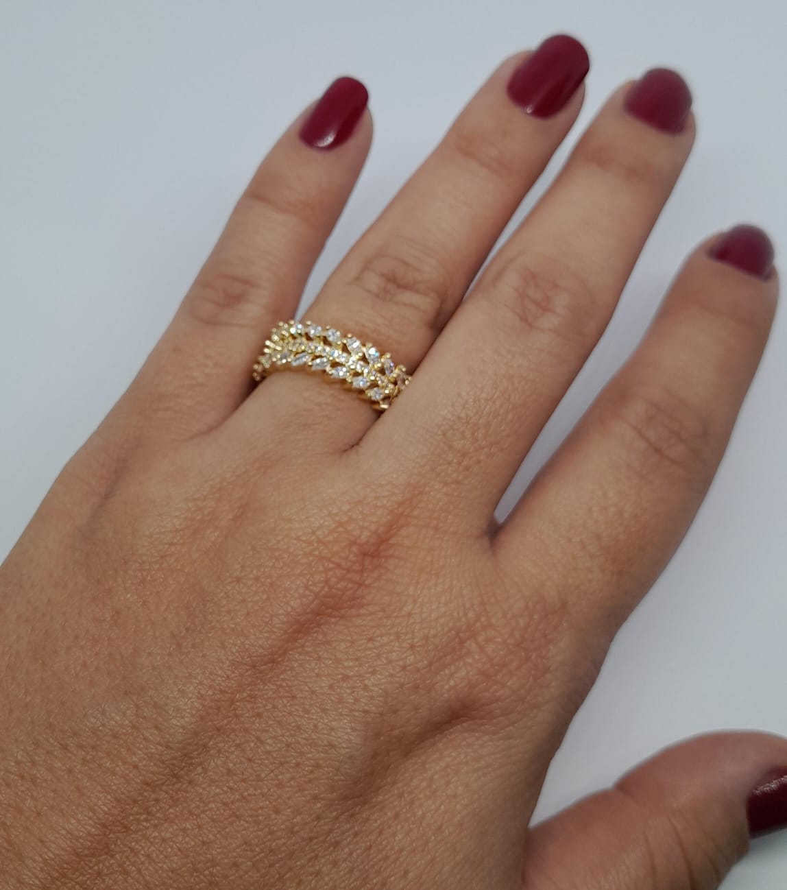 Anillo en Oro Laminado con Diseño de Hojas en Microcircones ANR1083