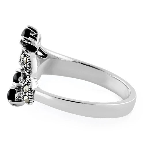 ANILLO EN PLATA CON ONYX NEGRO Y MARCASITA APCH30