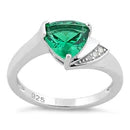 ANILLO EN PLATA LEY 925 CON CIRCON VERDE L16