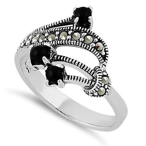 ANILLO EN PLATA CON ONYX NEGRO Y MARCASITA APCH30
