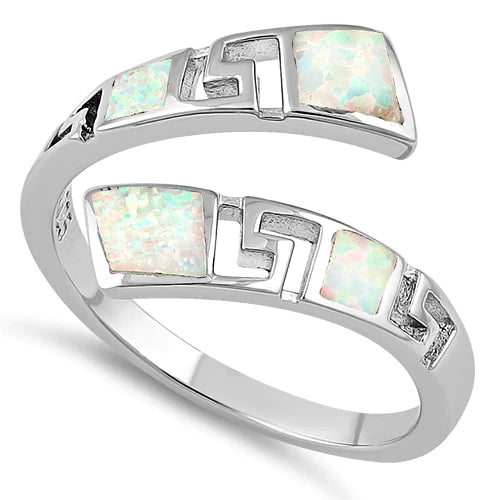 ANILLO EN PLATA CON ÓPALO BLANCO DE LABORATORIO