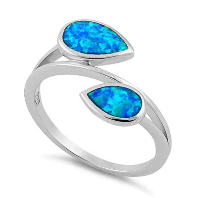 ANILLO EN PLATA CON ÓPALO AZUL DE LABORATORIO APCH35