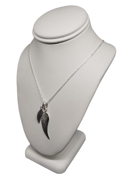 COLLAR EN PLATA CON ALAS CLLPCH61