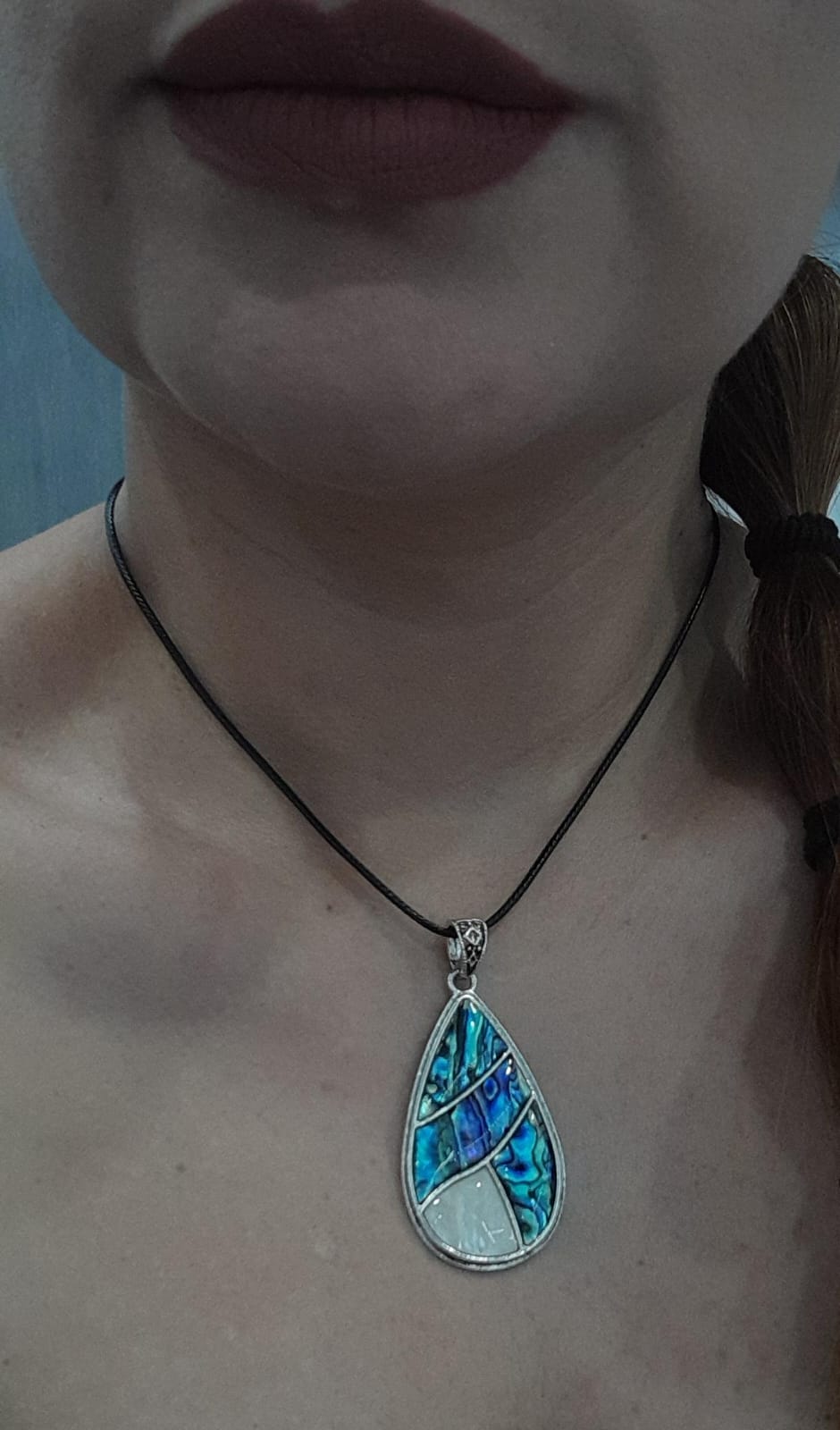 COLLAR CON COLGANTE CONCHA DE ABULON CLLCA1