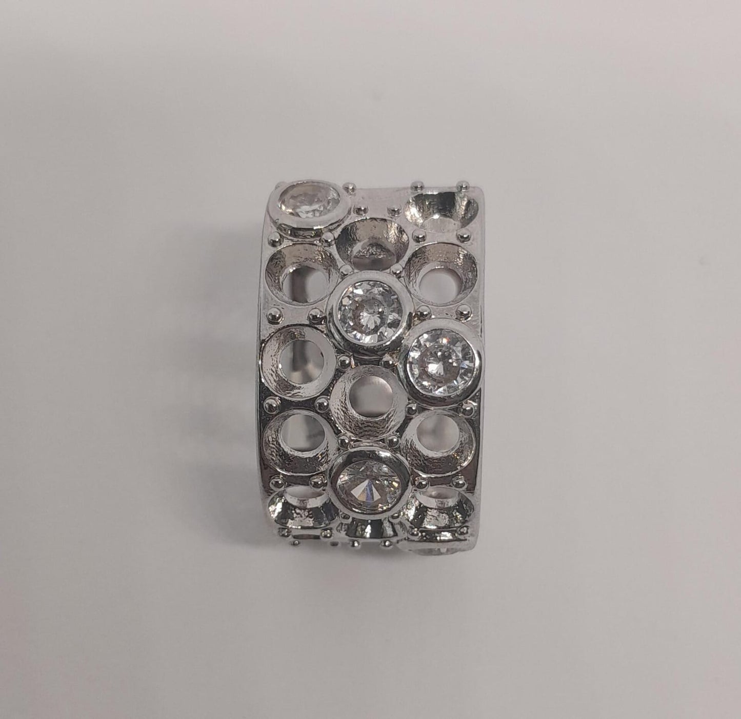 Arete de Fantasía Plateado con Piedras AFAPIEP