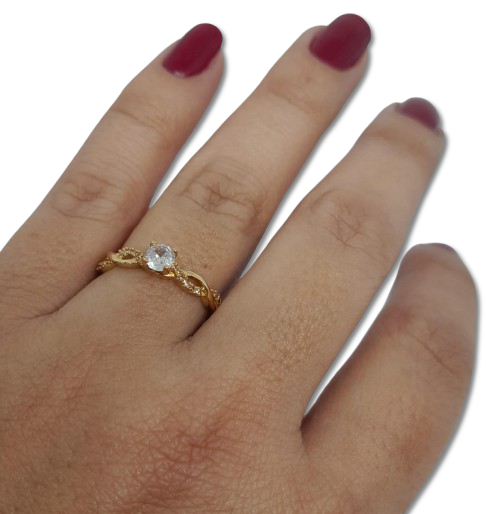 Anillo de Compromiso de Oro 18 Kilates con Diseño Entrelazado AO-05