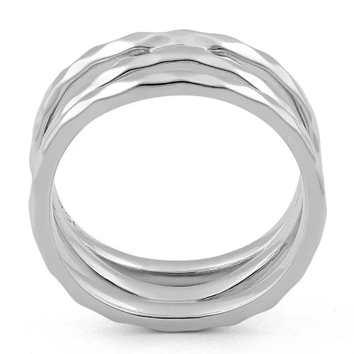 ANILLO EN PLATA MARTILLADA
