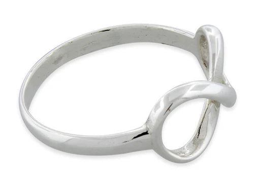 ANILLO EN PLATA LEY 925 DISEÑO INFINITO
